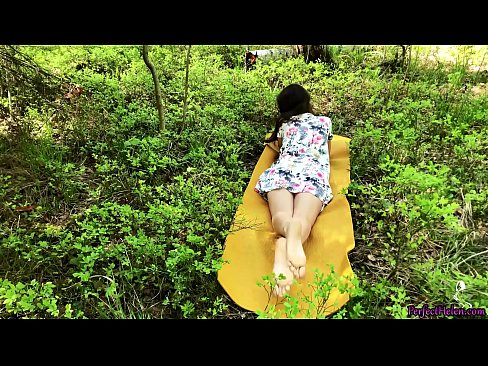 ❤️ Un străin de pe Tinder îmi masturbează păsărica și o fute cu pasiune în pădure ❤  at us ro.fullsexmovs.ru ﹏